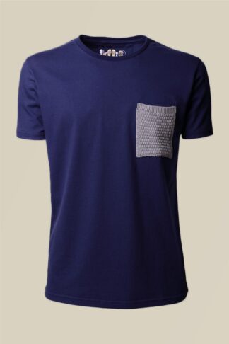 Teget majica sa pletenim džepom