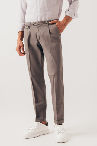 Capri sive pantalone 471F