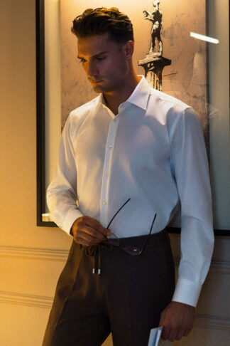 Bela Double twist košulja 732I