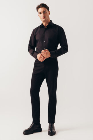 Crna košulja sa francuskom kragnom (784A)