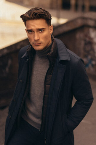 Teget jakna sa umetkom (180A)