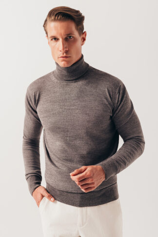 Siva rolka merino vuna 121B